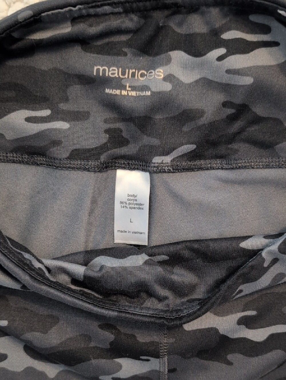 (2) Pack Maurices Bike Shorts in Olive Green & Black Camo - Picture 3 of 5